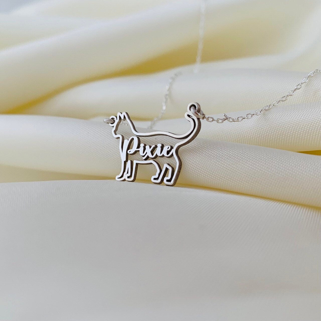 Cat necklace, Custom cat necklace,Cat jewelry for woman,Cat necklaces for woman,Cat pendant,Personalized cat necklace,Cat necklace with name