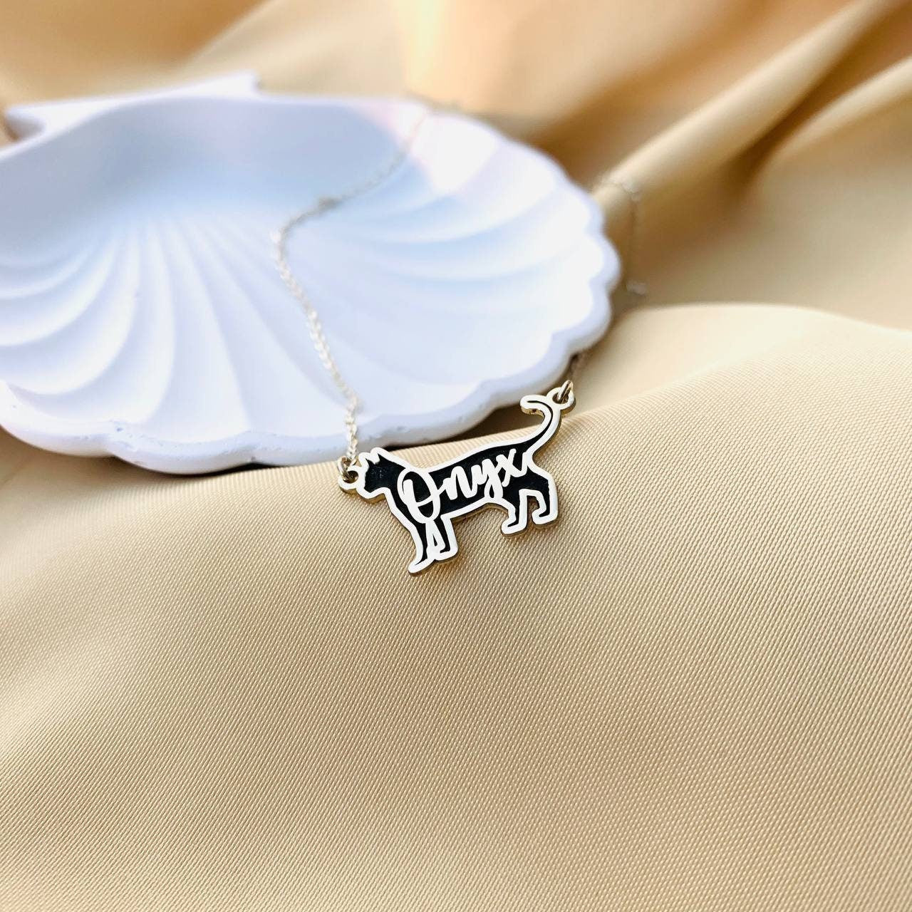 Cat Necklace, Cat necklace for woman, Pet necklace, Cat memorial gift, Custom cat necklace, Cat name necklace, Cat memorial name necklace