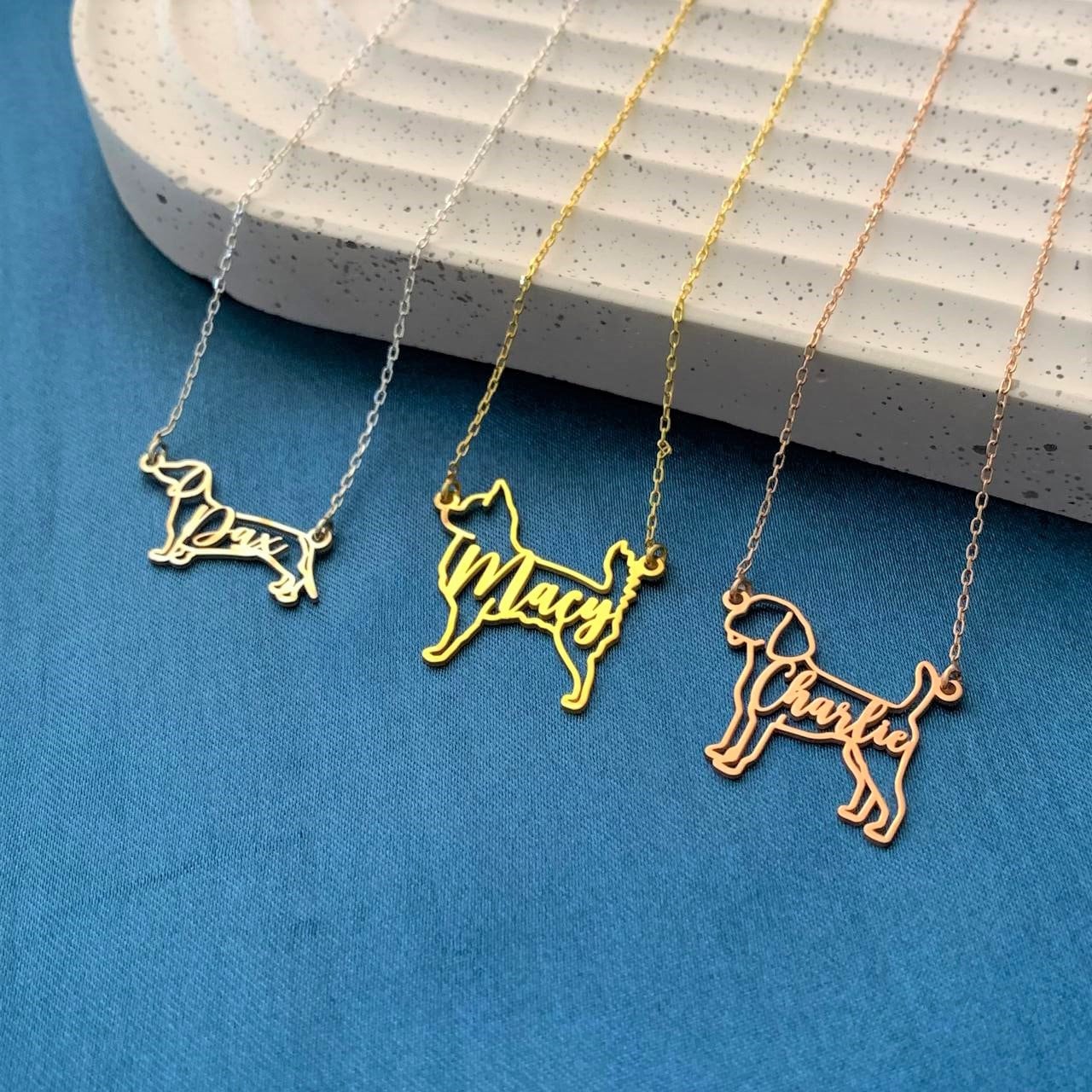 Custom Dog Necklace with Name - Dog Silhouette Necklace - Dog Breed Necklace - Personalized Pet Necklace - Gift - Animal Pet Memorial Gift