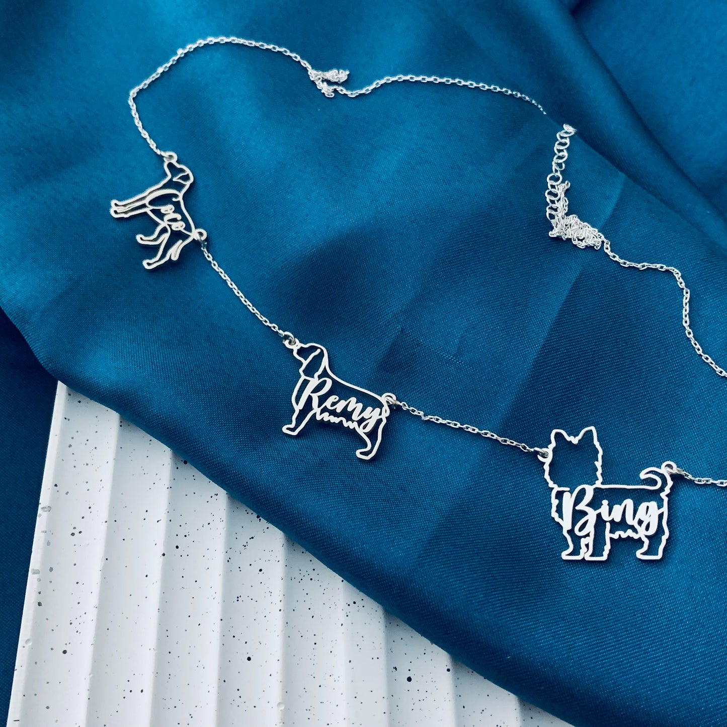Multiple Dog Necklace, Custom Dog Necklace, Dog Necklace for Woman, Dog Memorial Necklace, Multiple dogs on one chain, Dog name necklace,