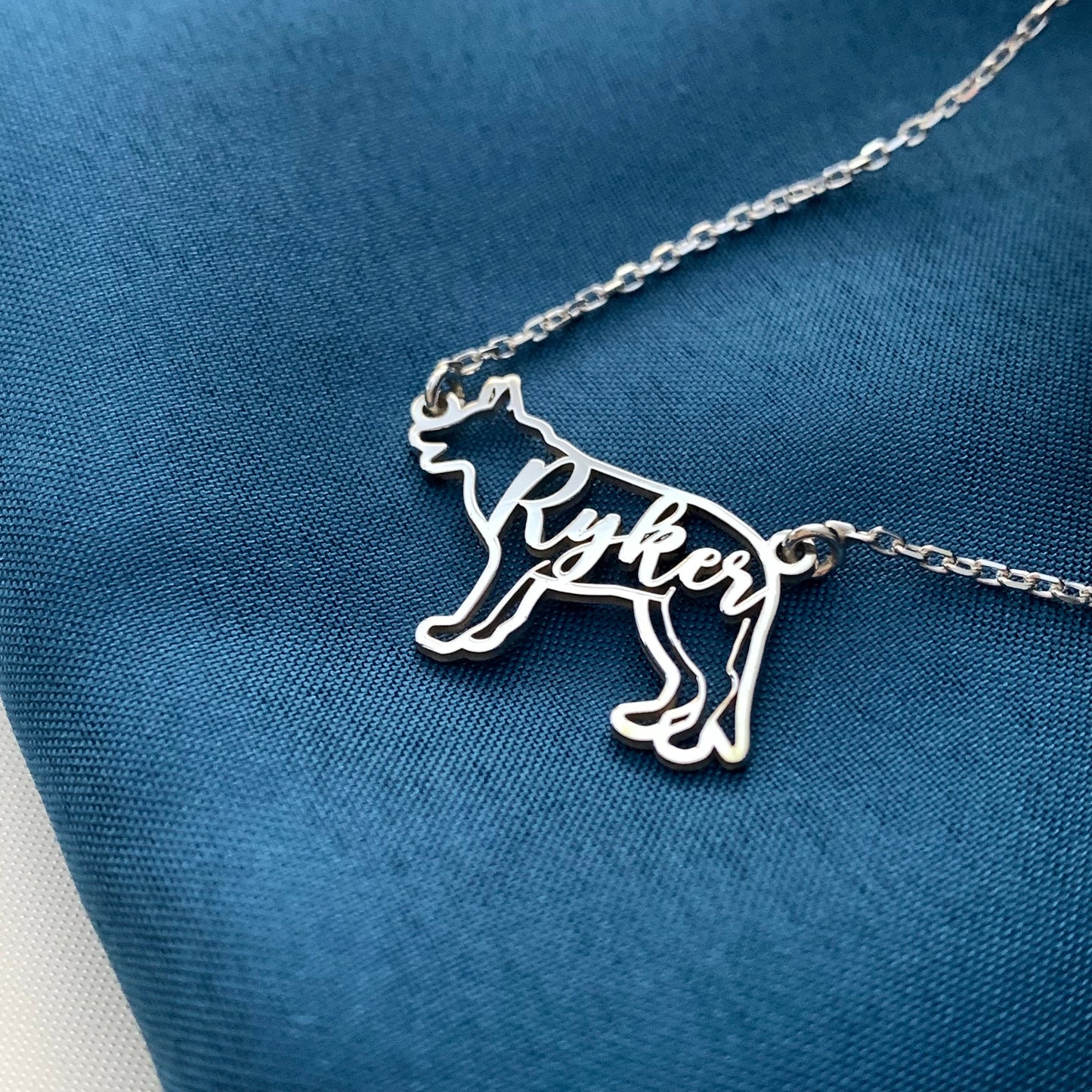Personalized Dog Name Necklace, Dog Breed Silhouette Necklace, Pet Memorial Necklace, Pet Loss Necklace, Dog Necklace with Name, Gift