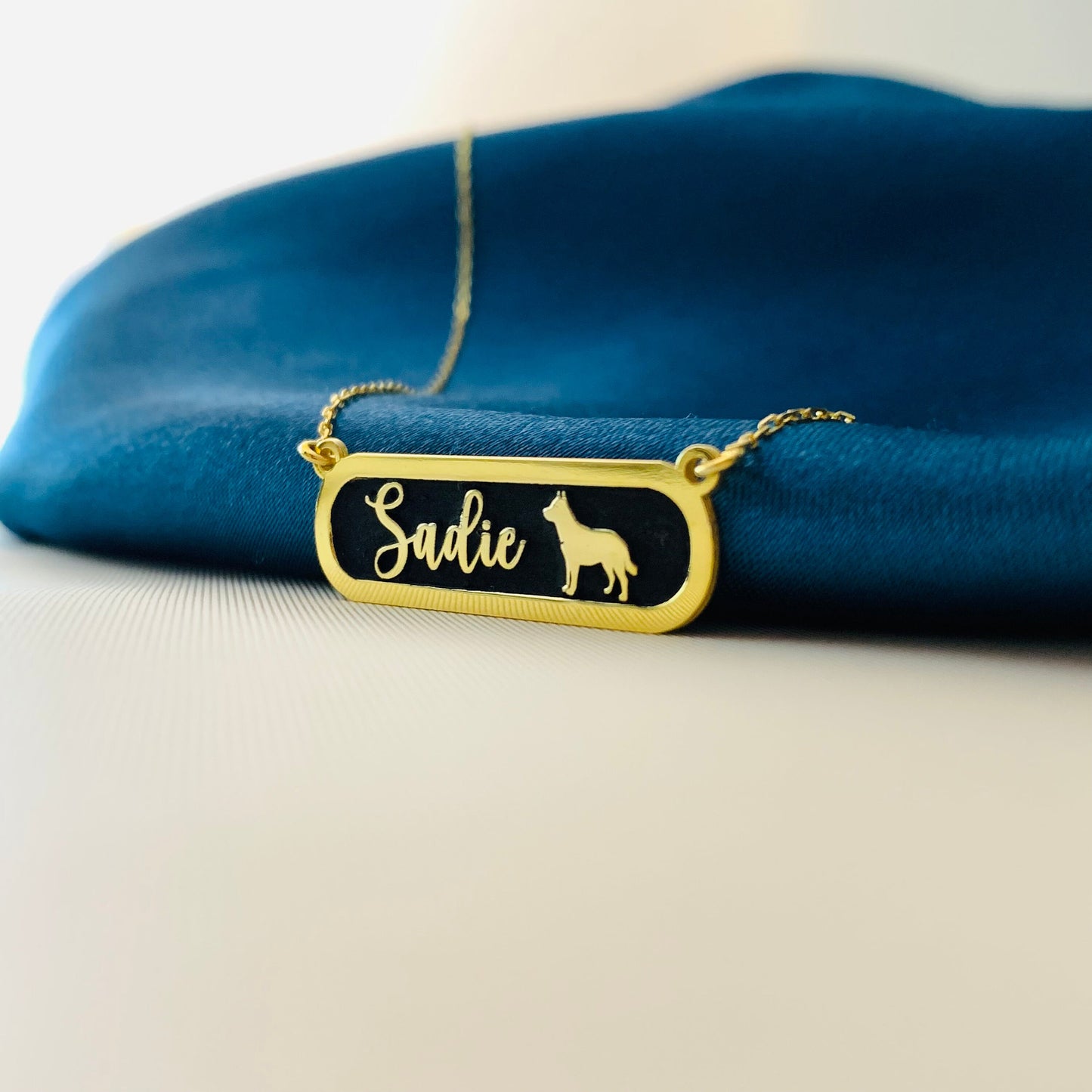 Dog Name Necklace, Custom Dog Bar Name Necklace, Bar Name Necklace, Pet Cartouche Necklace, Engraved Name Necklace, Dog Silhouette Necklace