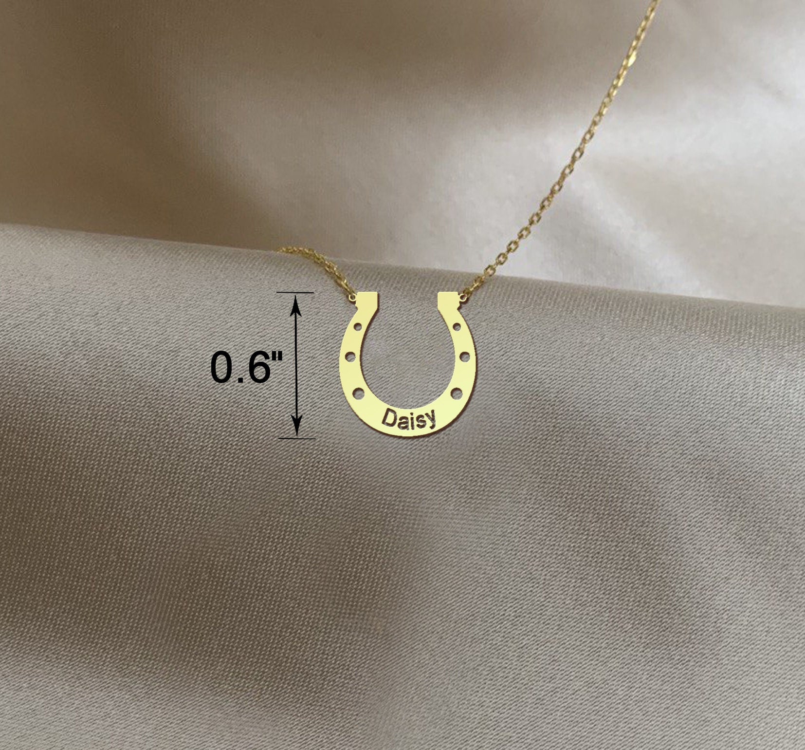 Horseshoe Necklace with Name, Horse Necklace Women, Horseshoe Engraved Name Necklace, Good Luck Charm, Lucky Charm Horseshoe Necklace