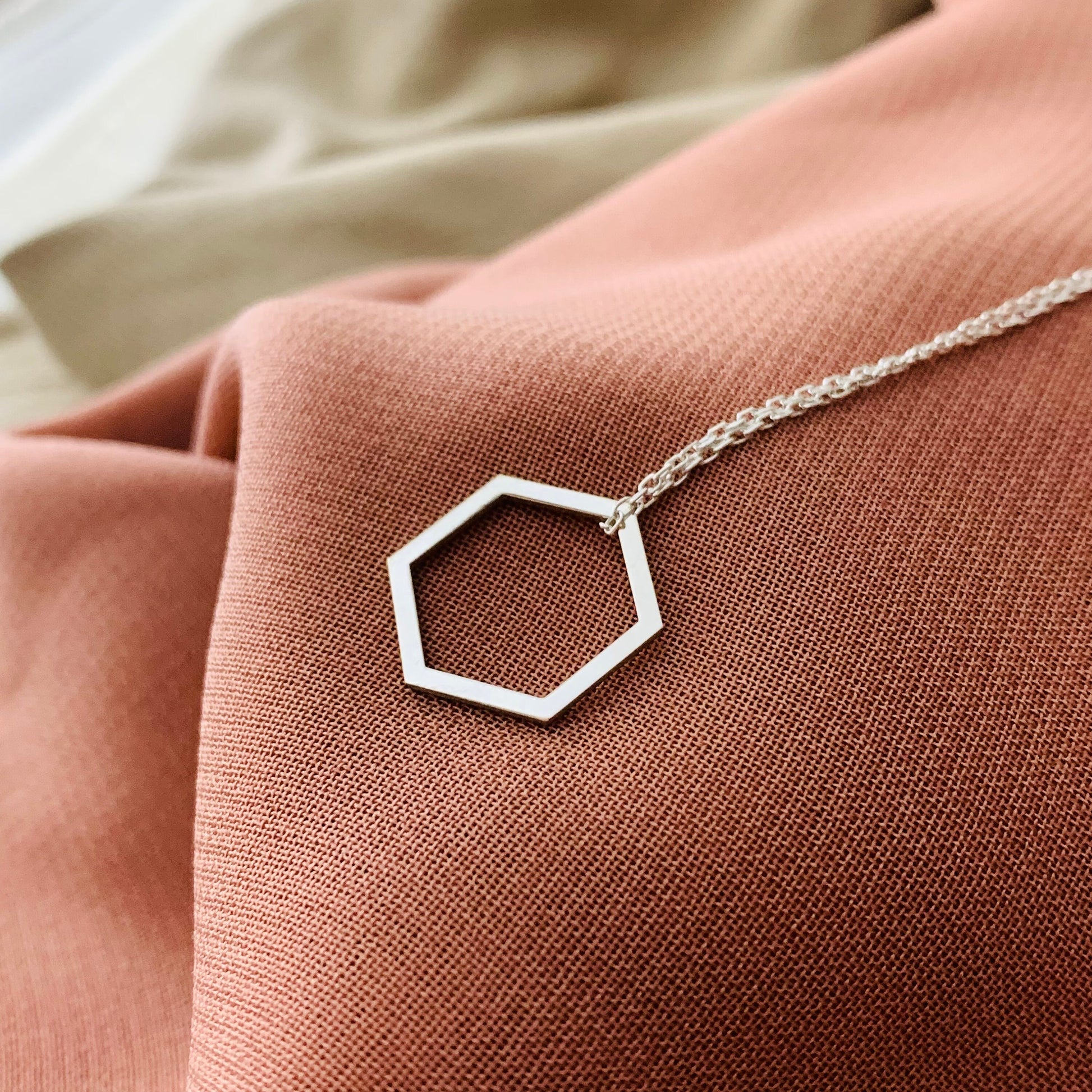 Dainty Hexagon Pendant, Simple Silver Hexagon Necklace, Honeycomb Necklace, Geometric Necklace, Layered Necklace, 14K Gold Hexagon Necklace