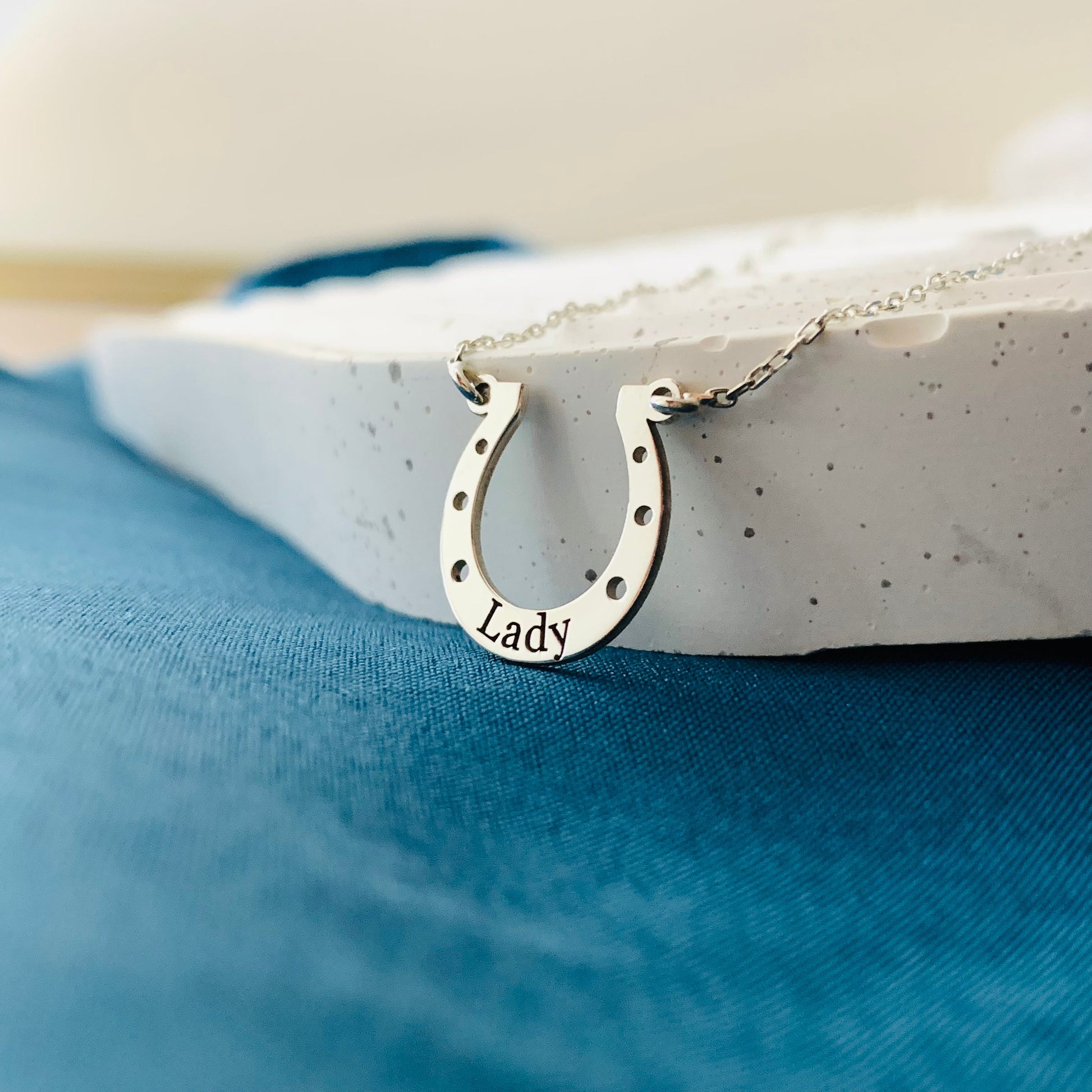 Horseshoe Necklace with Name, Horse Necklace Women, Horseshoe Engraved Name Necklace, Good Luck Charm, Lucky Charm Horseshoe Necklace
