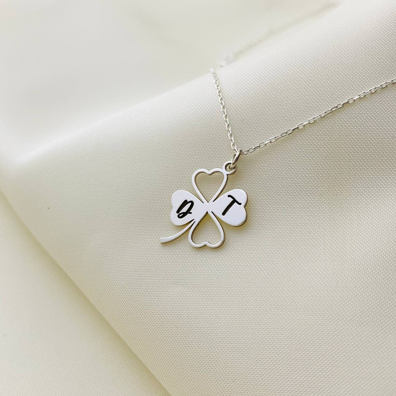 Shamrock Necklace, 925 Sterling Silver Shamrock Necklace, Lucky Shamrock Necklace, Shamrock Necklace with Name, Clover Necklaces for Women