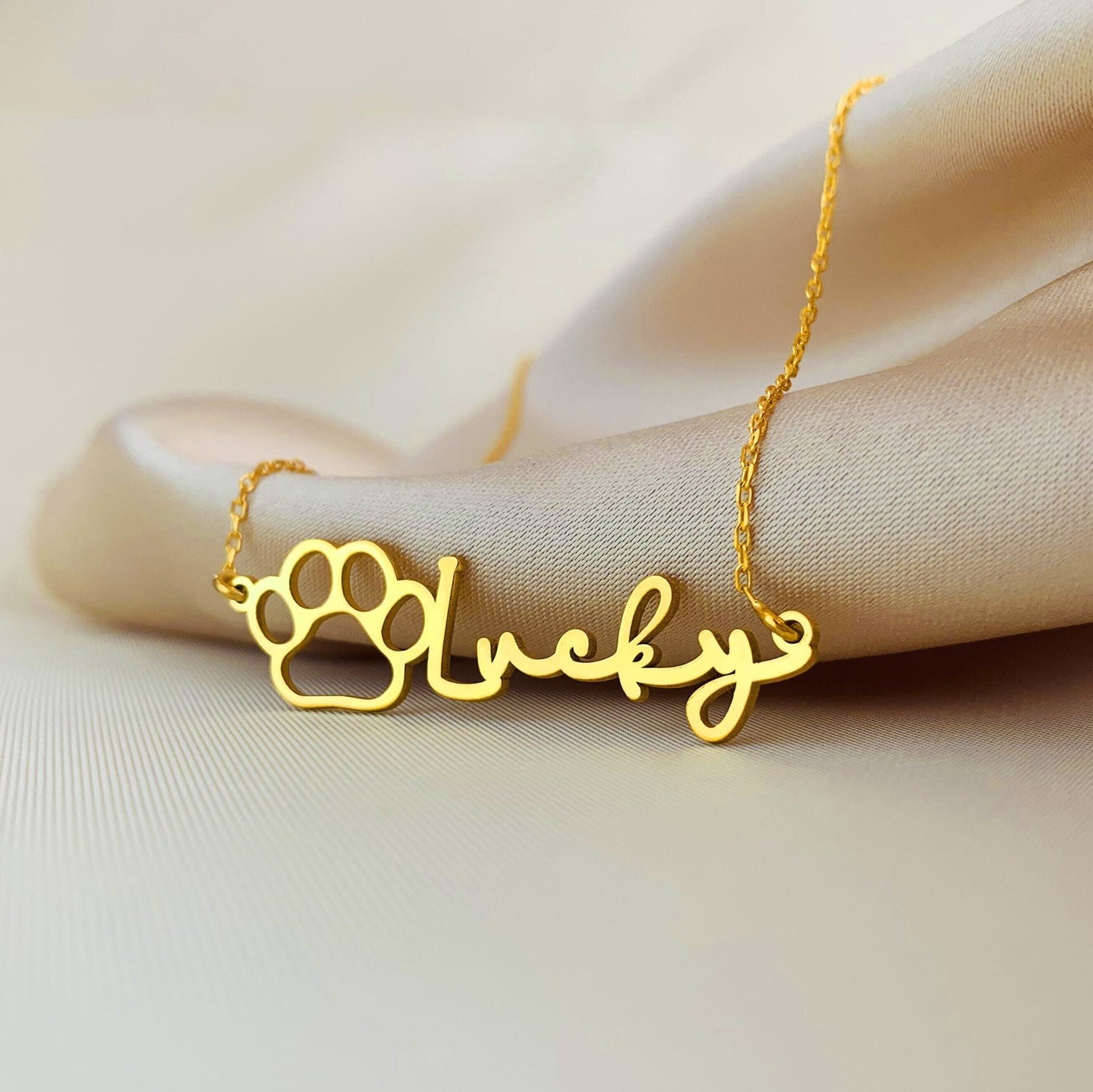 Custom Paw Necklace with Name, Paw name necklace, Animal Pet Memorial Gift, Personalized Pet Necklace Cat and Dog Pet Memorial Gift for her