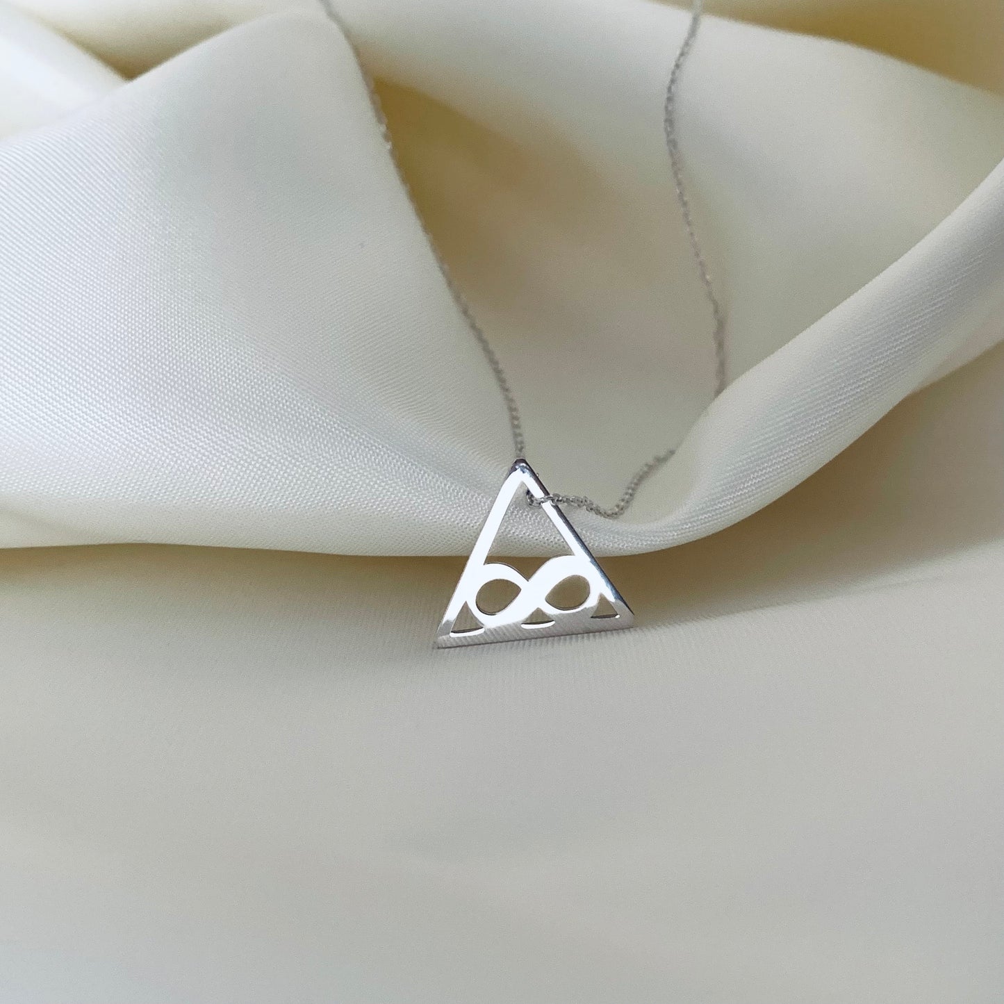 Infinity Necklace, Tiny Infinity Symbol Pendant Necklace Sterling Silver, Minimal Infinity Necklace, Dainty Infinity Necklace, Gifts For Mom