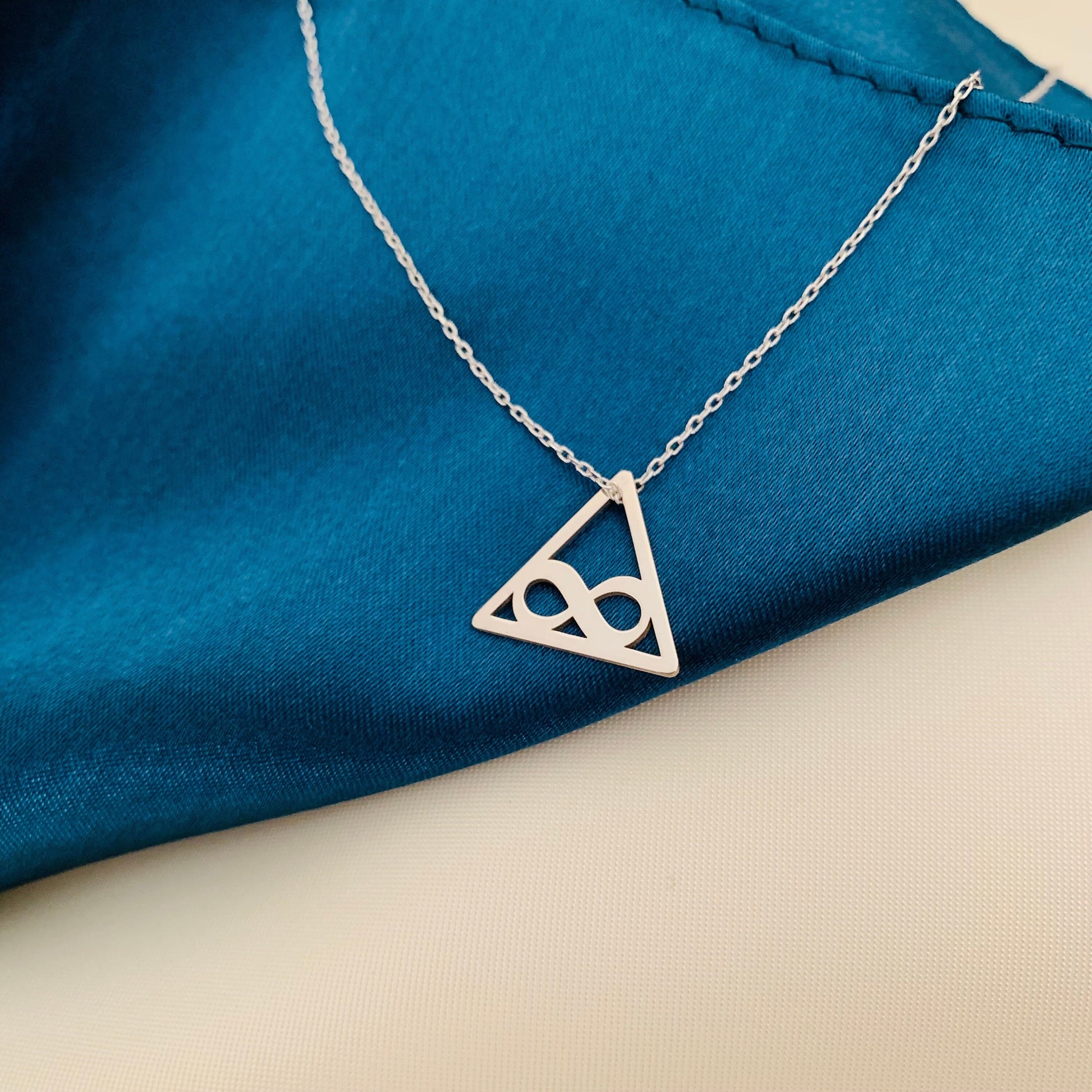 Infinity Necklace, Tiny Infinity Symbol Pendant Necklace Sterling Silver, Minimal Infinity Necklace, Dainty Infinity Necklace, Gifts For Mom