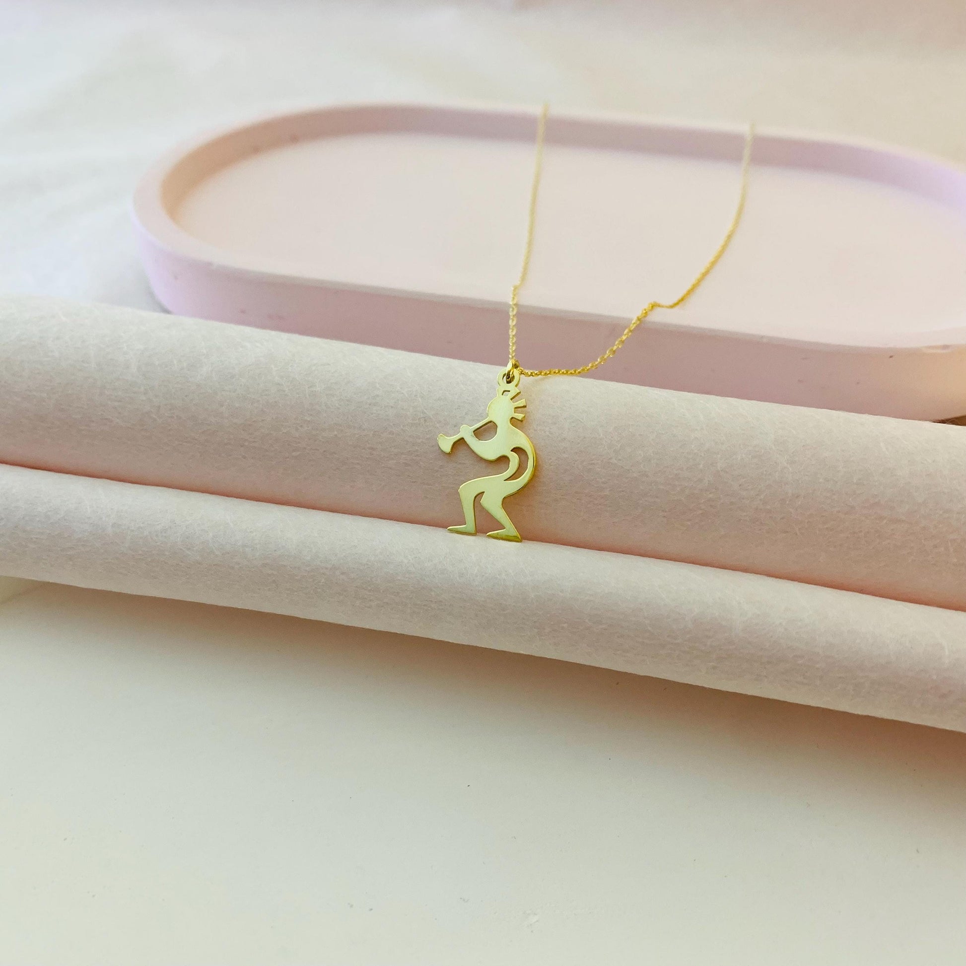 Kokopelli Charm Necklace, Dainty Kokopelli Necklace, Kokopelli jewelry flute player gift, Fertility Necklace, Native American Symbol Jewelry