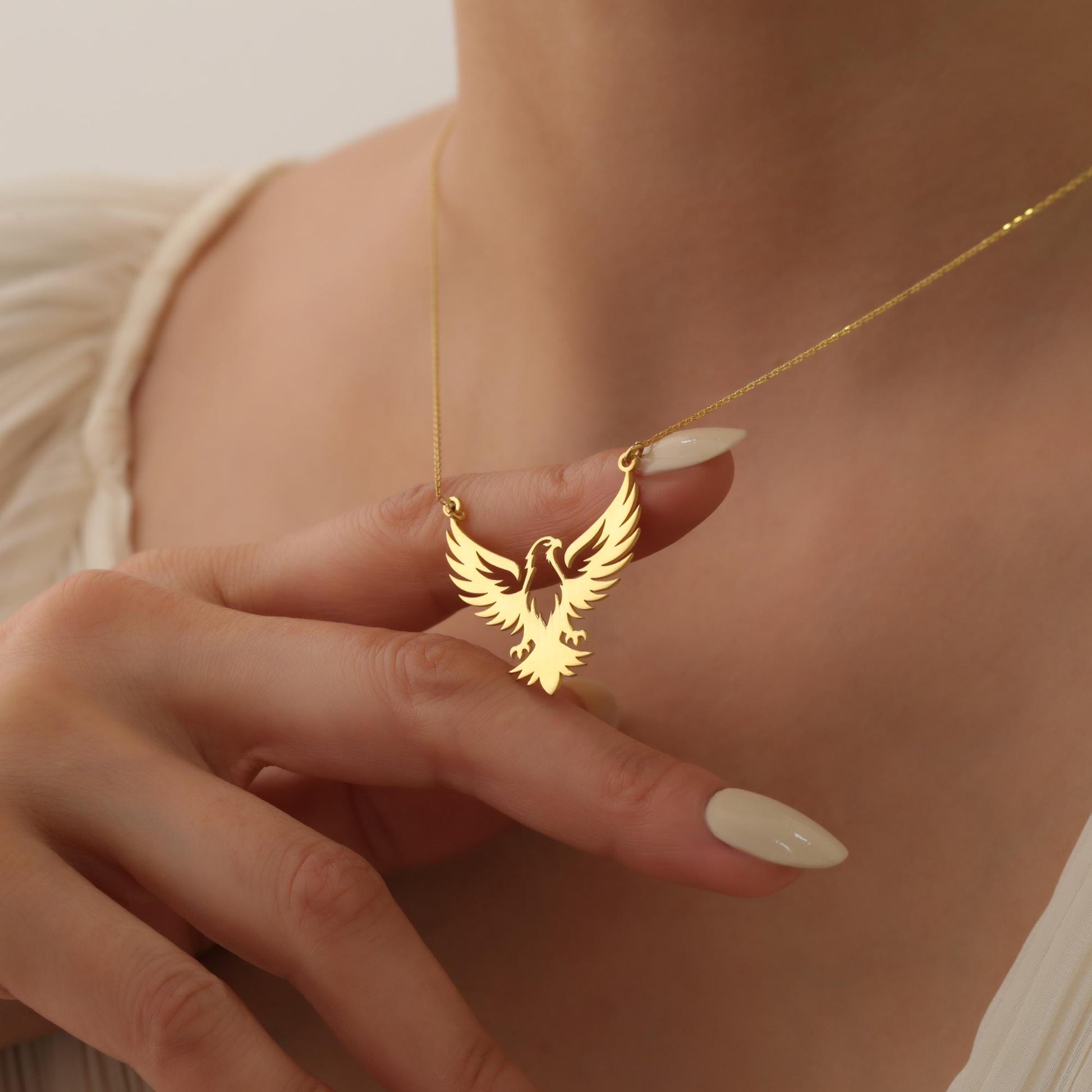 Eagle Necklace for Women, Hawk Necklace, American Eagle Silhouette Jewelry, Delicate Eagle Necklace, Wild Bird Necklace Jewelry Gift
