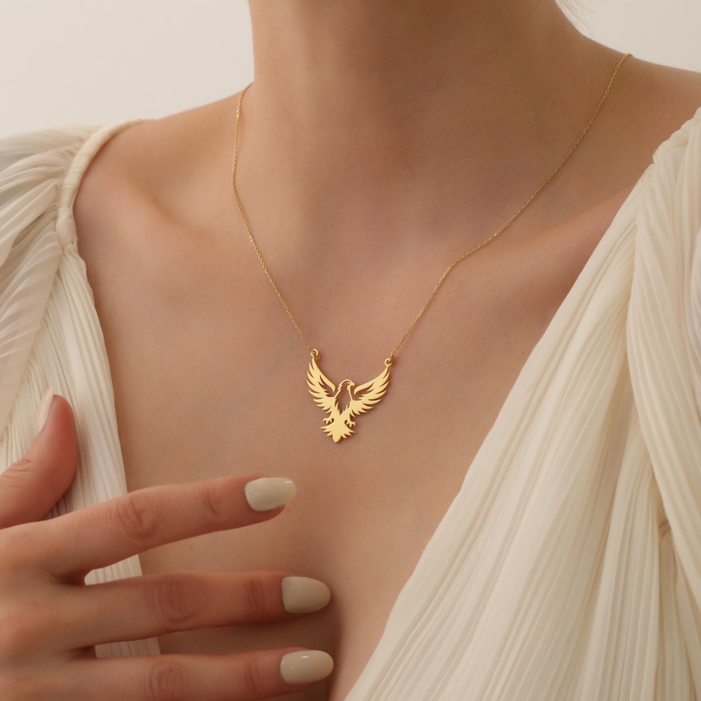 Eagle Necklace for Women, Hawk Necklace, American Eagle Silhouette Jewelry, Delicate Eagle Necklace, Wild Bird Necklace Jewelry Gift