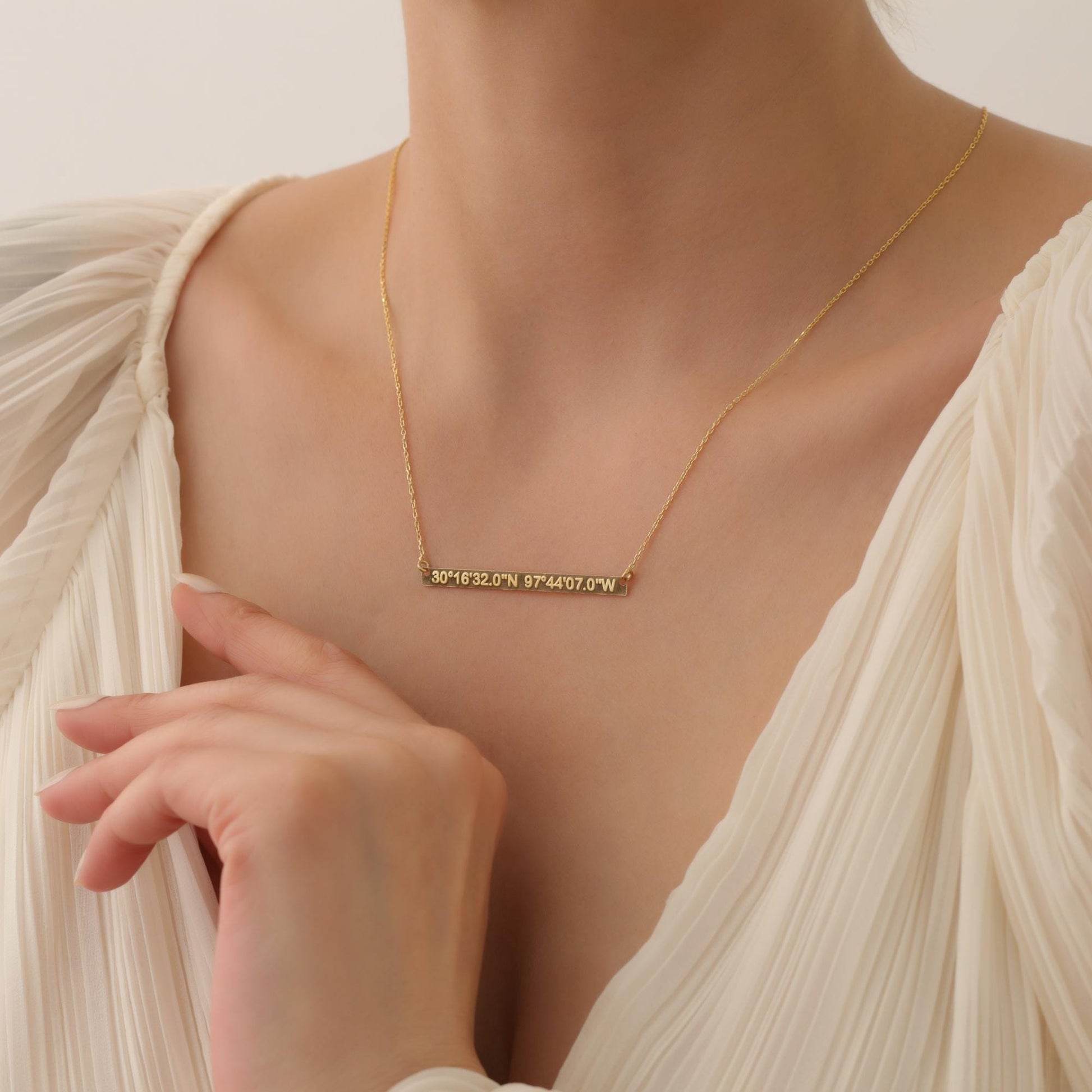 Custom Coordinates Necklace, Personalized Latitude Longitude Bar Pendant, Location Engraved Bar Necklace, Engraved Coordinate Necklace