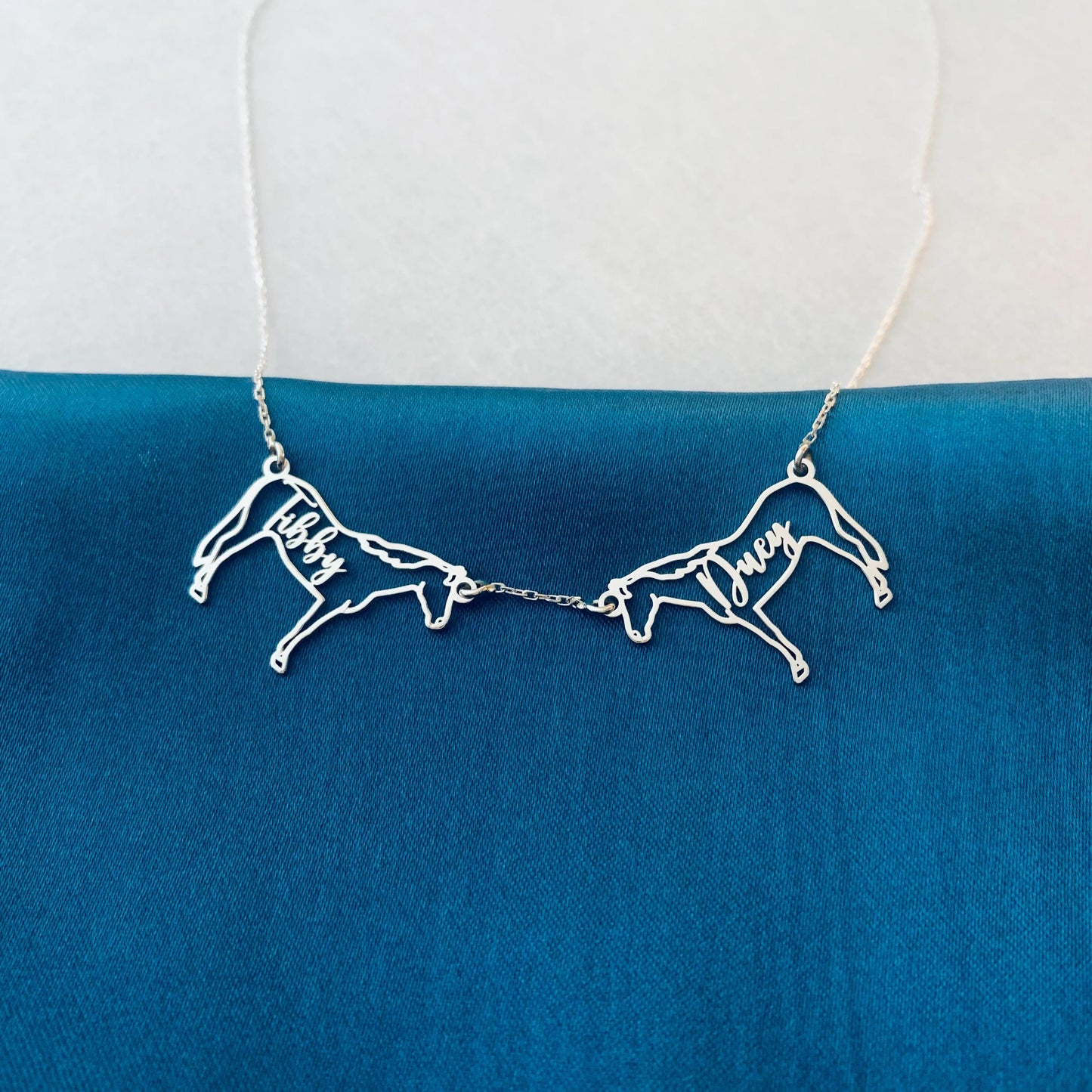 Multiple Horse Necklace, Custom Horse Necklace, Horse Necklace for Woman, Horse Memorial Necklace, Multiple Horse on one Chain, Equine Charm