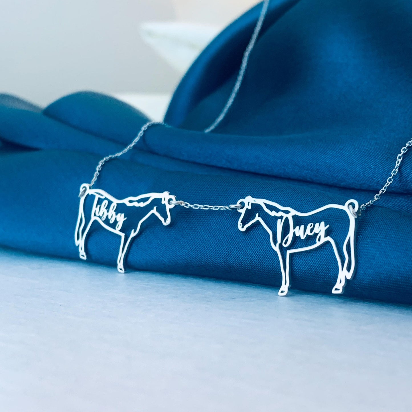 Multiple Horse Necklace, Personalized Horse Necklace, Memorial Horse Jewelry, Multiple Horse Charm Necklace, Equestrian Gift, Horse Mom Gift