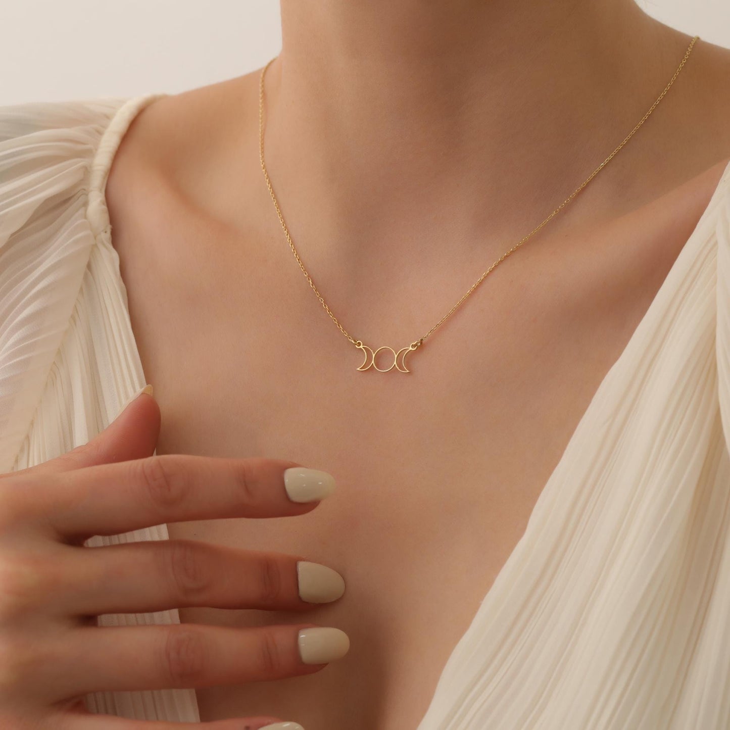 Moon Necklace, Triple Moon Goddess Necklace, Moon Phase Necklace, Witchy Jewelry, Goddess Choker