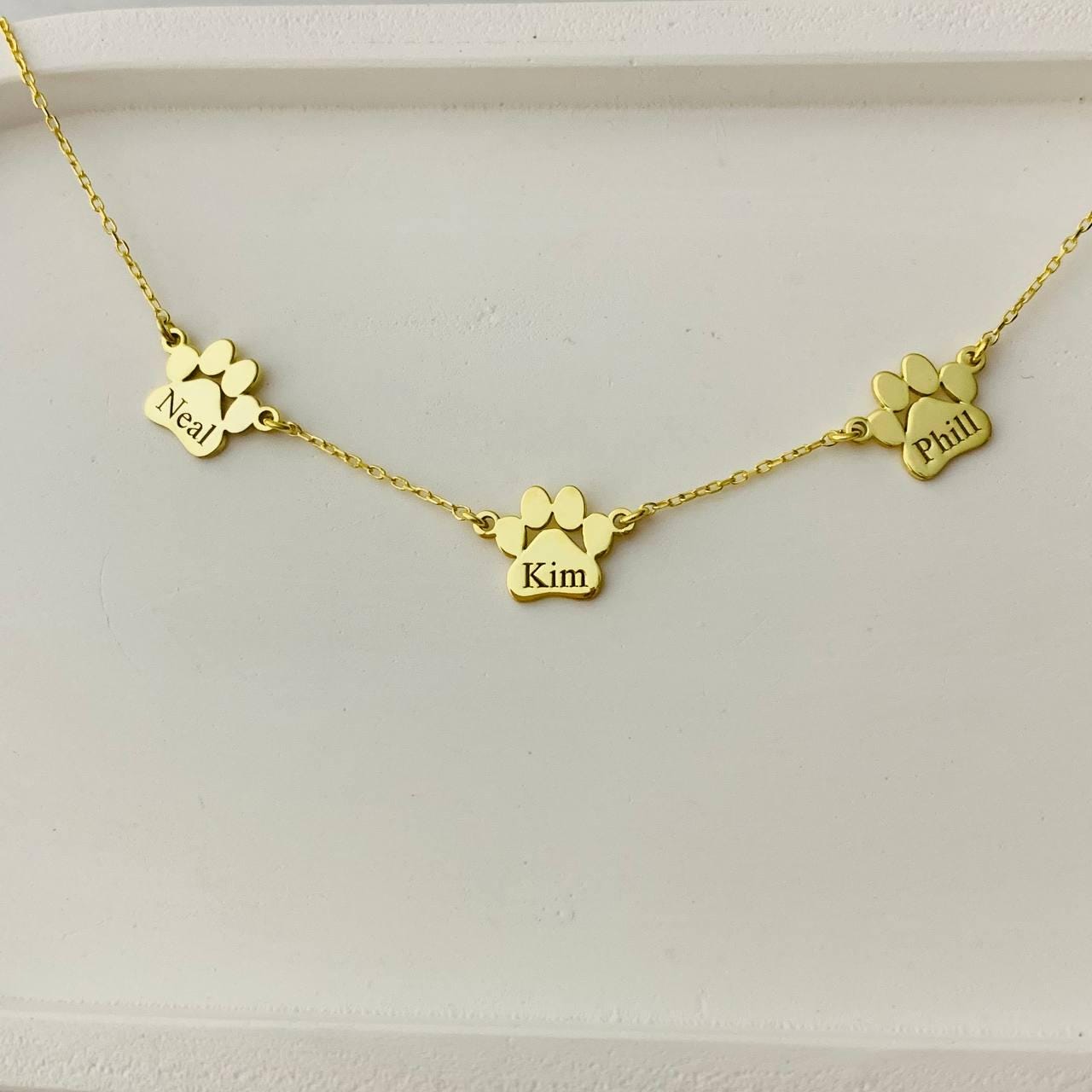 Personalized Multiple Paw Print Name Necklace, Paw Print Name Necklace, Dainty Dog Paw Necklace, Minimalist Paw Necklace, Dog Mom Gifts