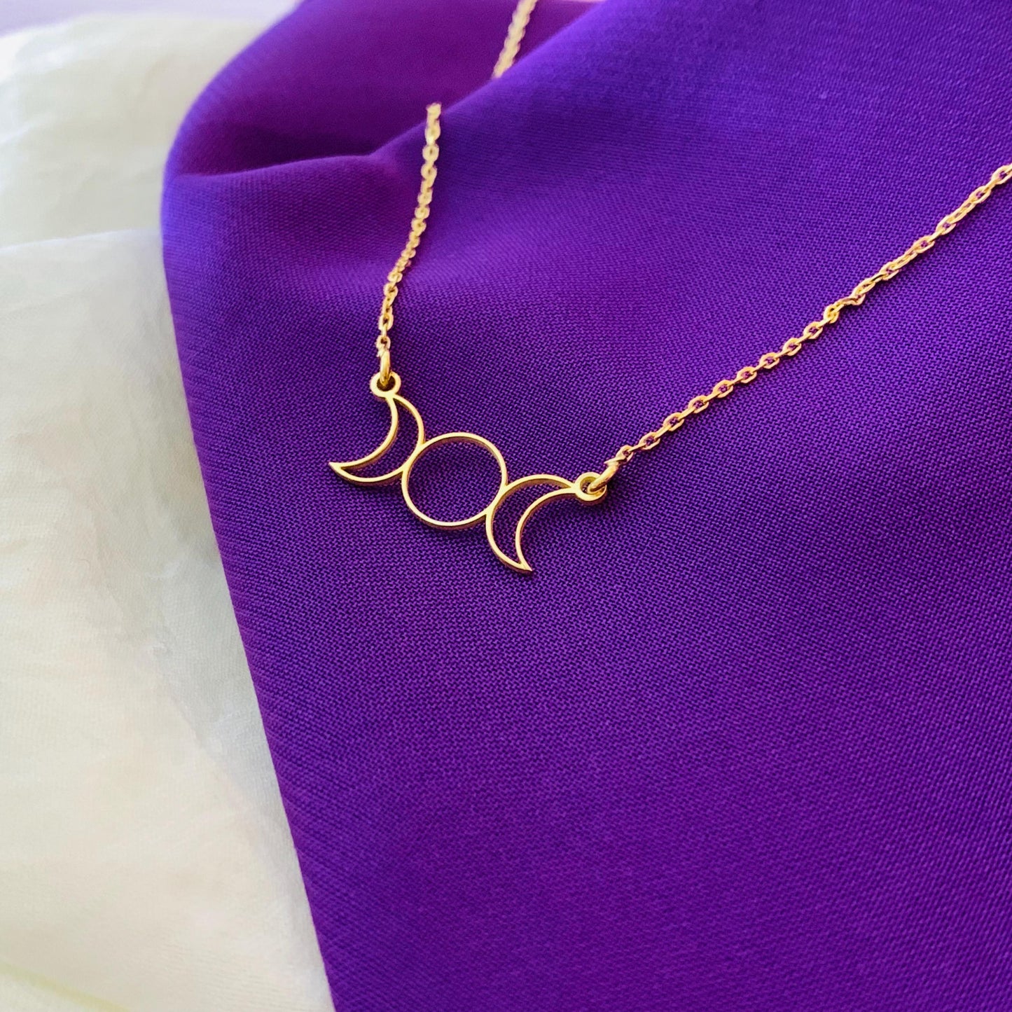 18K Gold Triple Moon Phase Goddess Necklace, Tiny Moon Necklace, Triple Moon Goddess Pendant, Crescent Moon Necklace, Witchy Jewelry