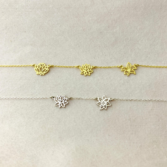 Multiple BirthFlower Necklace, Personalized BirthFlower Necklace, Custom Birth Month Pendant, Family Flower Jewelry, Custom Floral Charm
