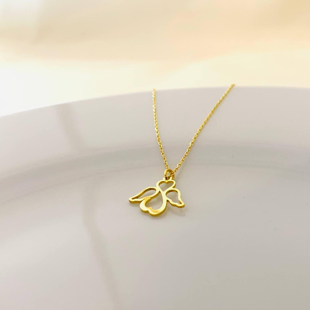Angel Necklace, Angel Necklace for Woman, Gold Angel Necklace, Guardian Angel Necklace, Angel Wings Jewelry, Angel Necklace for Mom