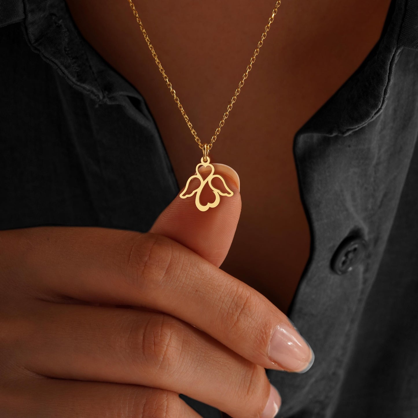 Angel Necklace, Angel Necklace for Woman, Gold Angel Necklace, Guardian Angel Necklace, Angel Wings Jewelry, Angel Necklace for Mom