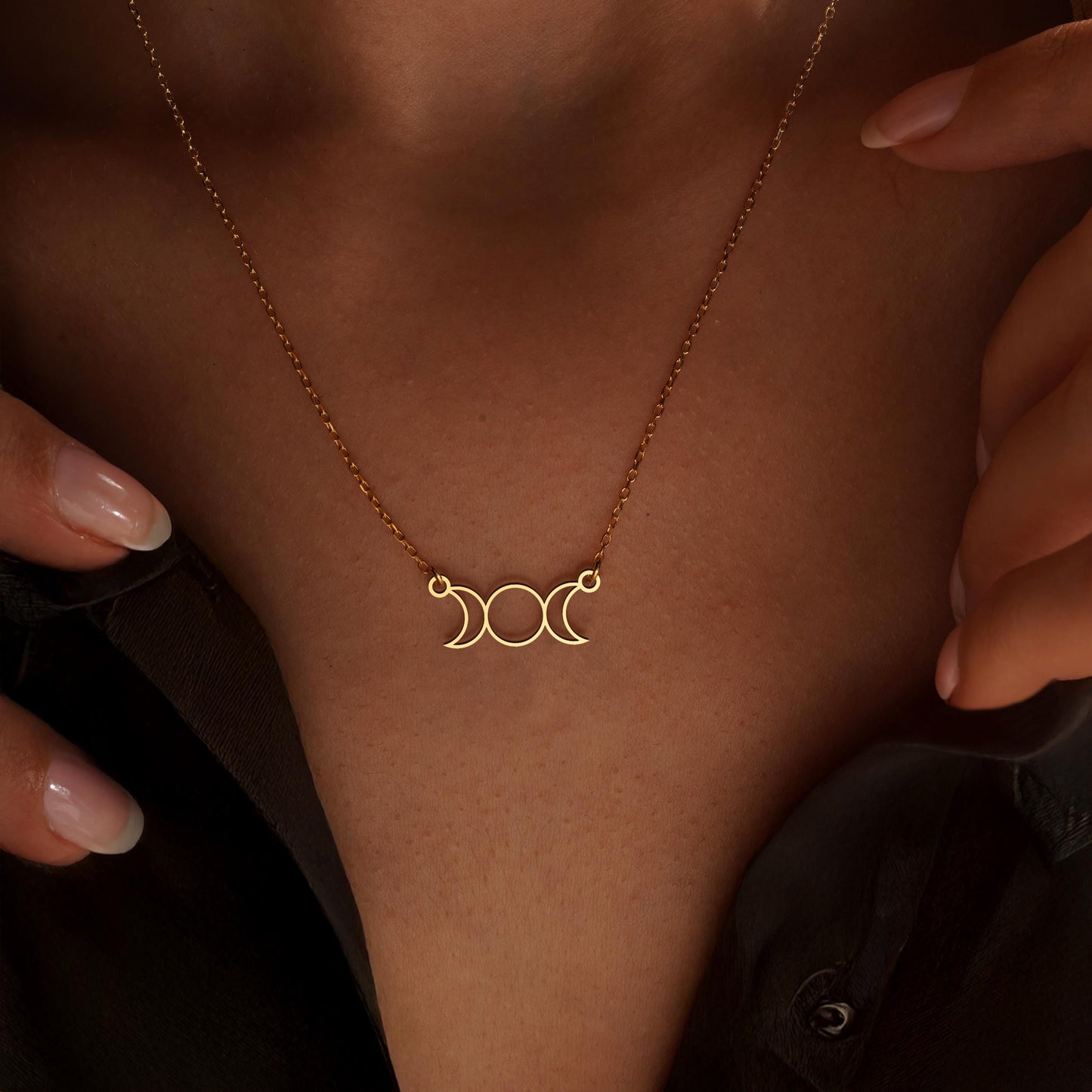 18K Gold Triple Moon Phase Goddess Necklace, Tiny Moon Necklace, Triple Moon Goddess Pendant, Crescent Moon Necklace, Witchy Jewelry
