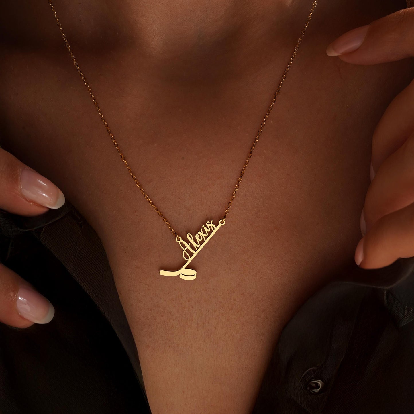 Hockey Name Necklace, Custom Gold Hockey Necklace, Personalized Sports Pendant, Unique Gift for Hockey Fans, Sports Jewelry