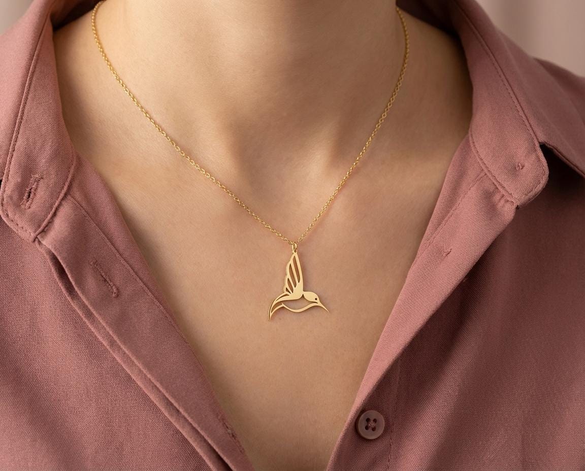 Personalized Gift for Women, Tiny Hummingbird Charm, Gold Vermeil Style, Bridesmaid Proposal, Animal Necklace, Cute Jewelry for Wife