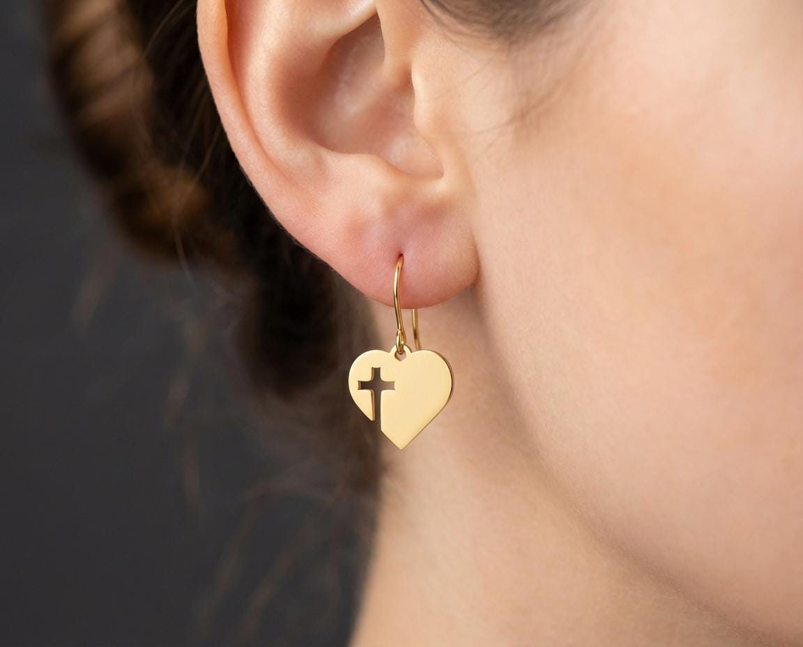 Kulakta Gösterim