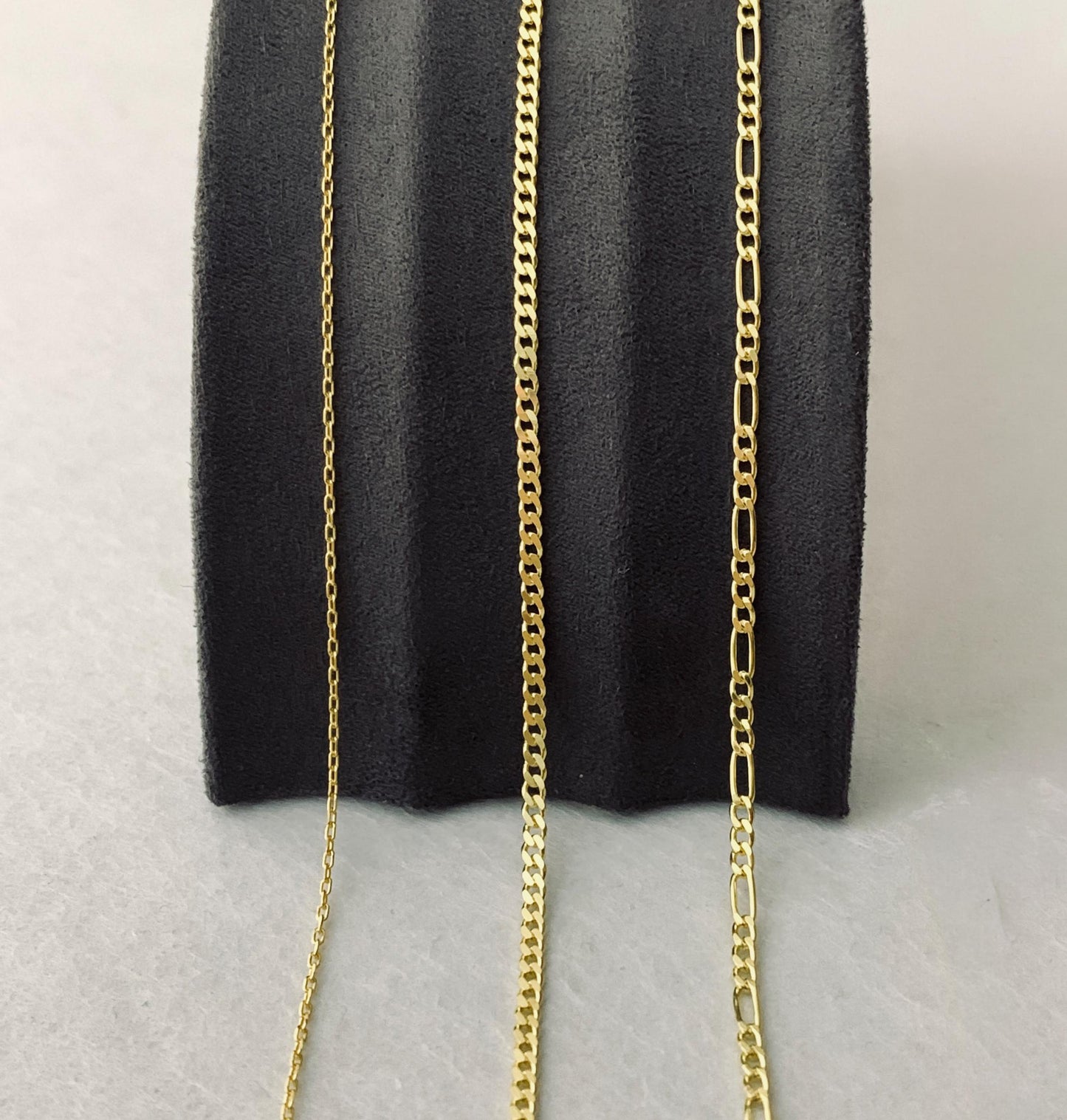 Gold Chain Necklace, Minimalist Layering Chain, Cable Curb Figaro Chain Necklace, Dainty Everyday Jewelry, Gift for Her