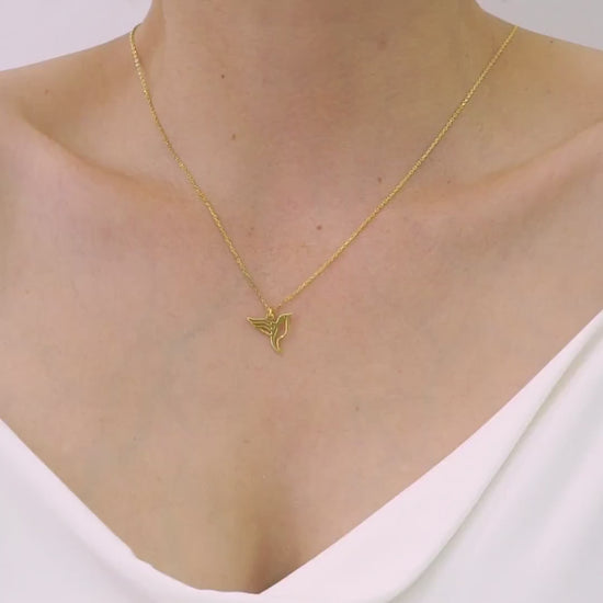 Hummingbird Necklace, Tiny Gold Hummingbird Necklace, Hummingbird Jewelry, Bird Charm Necklace, Dainty Animal Necklace Gift